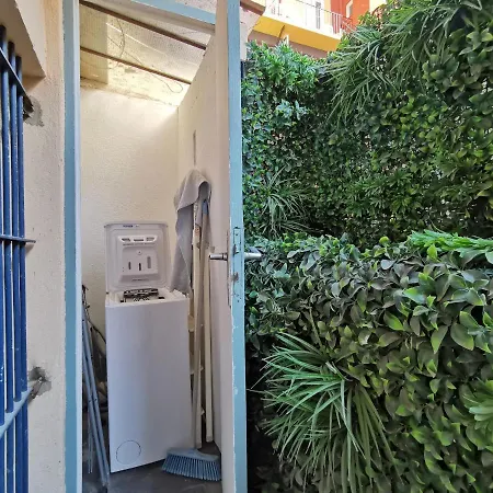 Le Petit Balcon By Guys Nizza