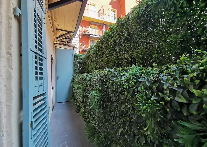 Le Petit Balcon By Guys Apartmán