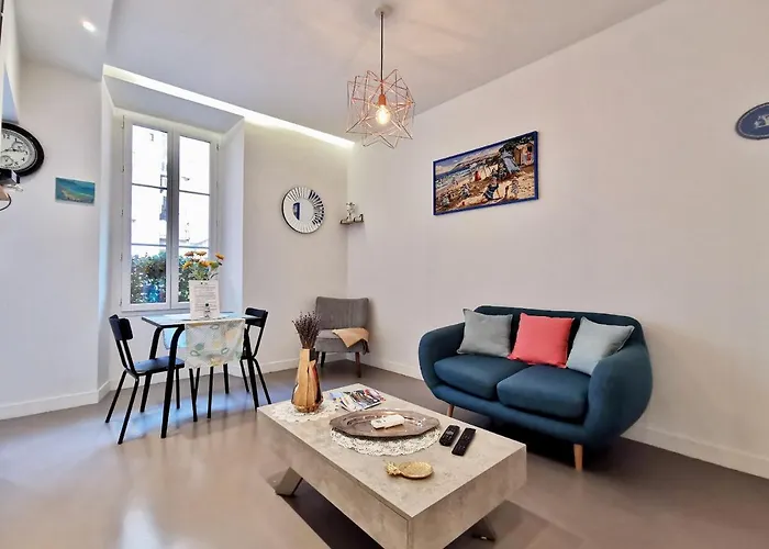 Le Petit Balcon By Guys * نيس